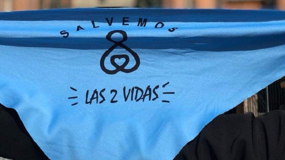 Protestan frente a San Lázaro contra despenalización del aborto