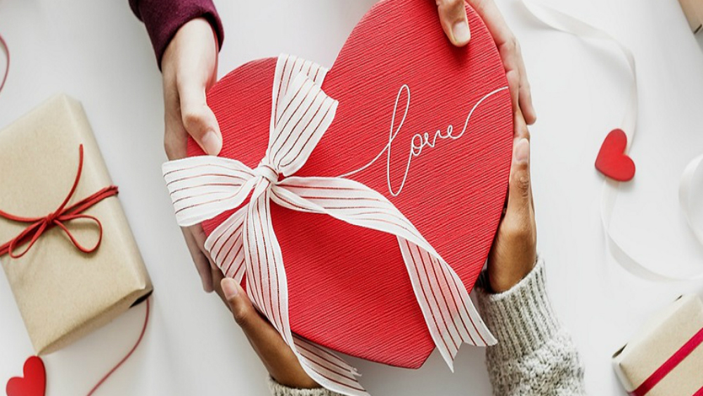 San Valentín dejará derrama de 4 mil 793 mdp en la capital: IP