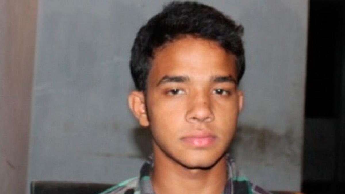 Identifican a joven que intentó secuestrar avión en Bangladesh