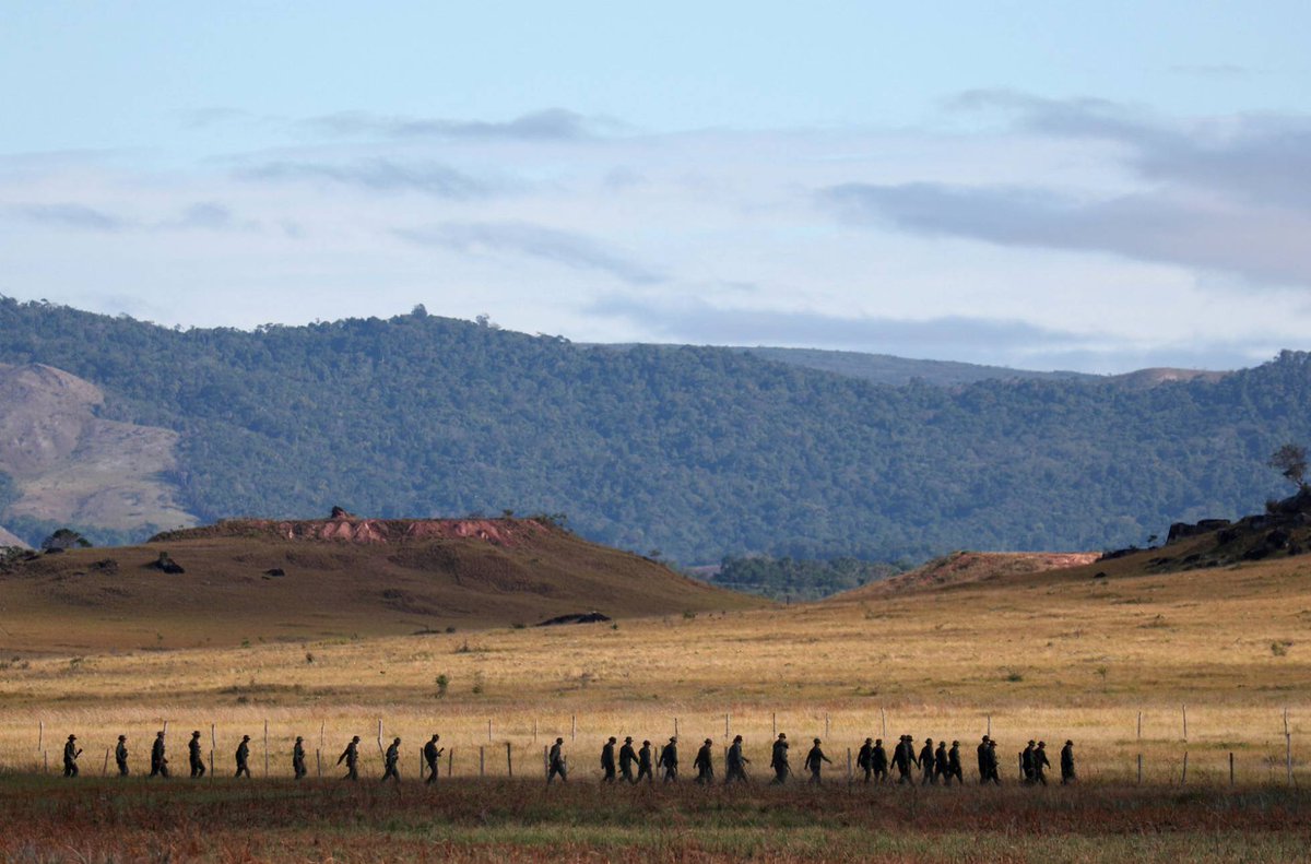 Soldados venezolanos matan a dos personas en la frontera con Brasil - soldados-frontera-brasil