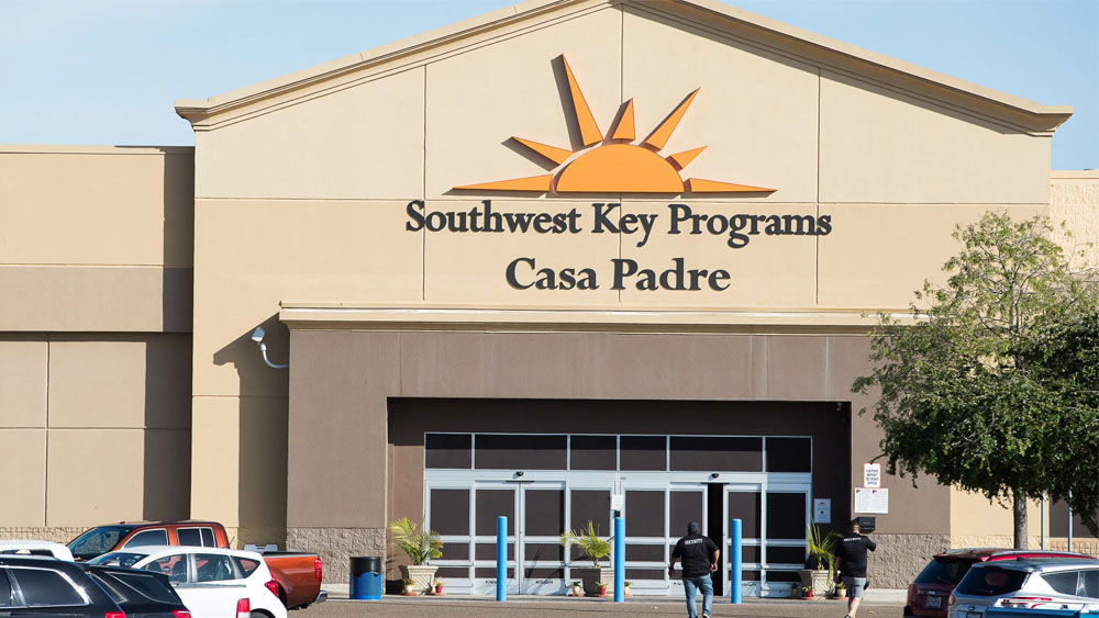 Condenan a extrabajador con VIH que abusó de adolescentes migrantes