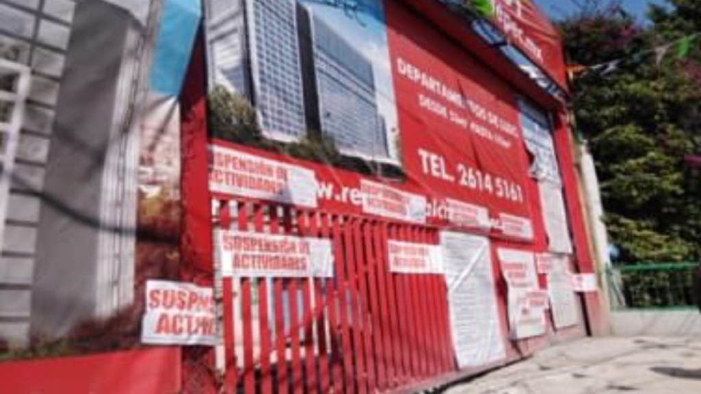 Suspenden 14 obras irregulares en Ciudad de México