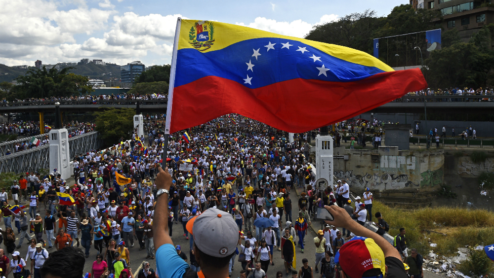 EE.UU. responsabiliza a Maduro por integridad de presos estadounidenses en Venezuela