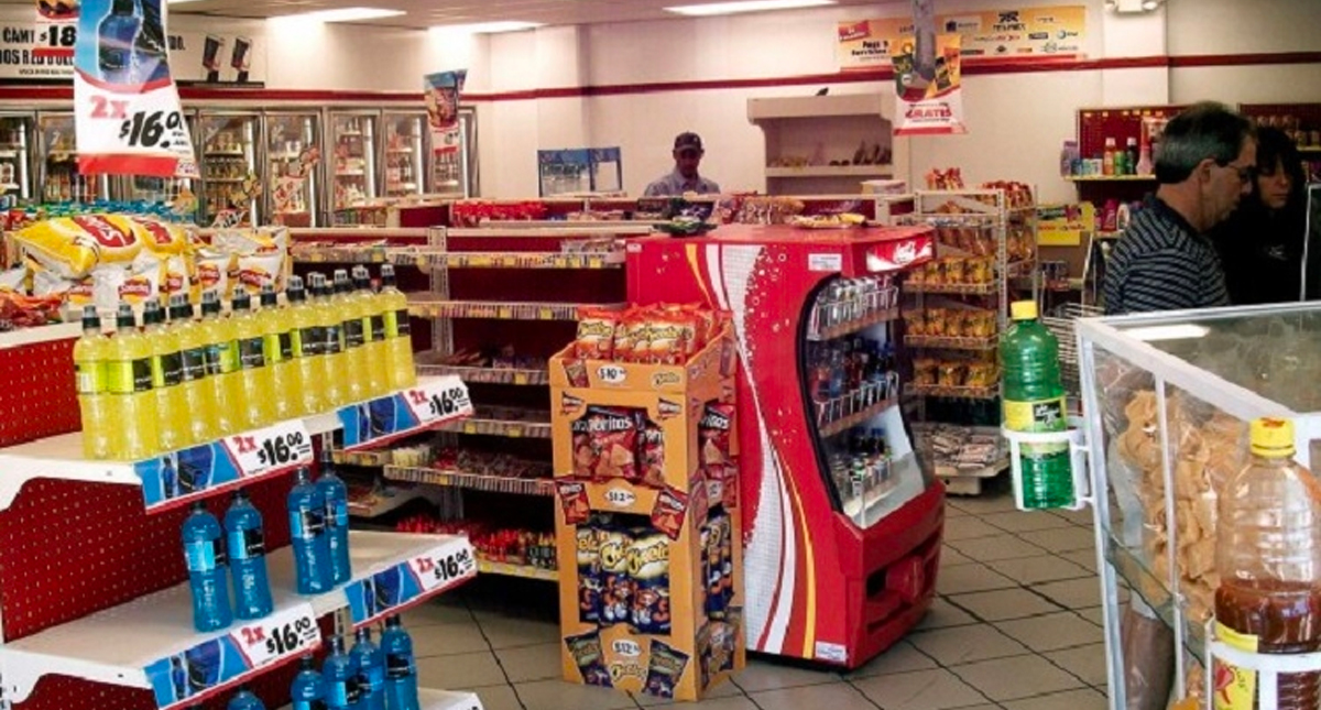 Ventas minoristas registran caída anual de 0.7 por ciento