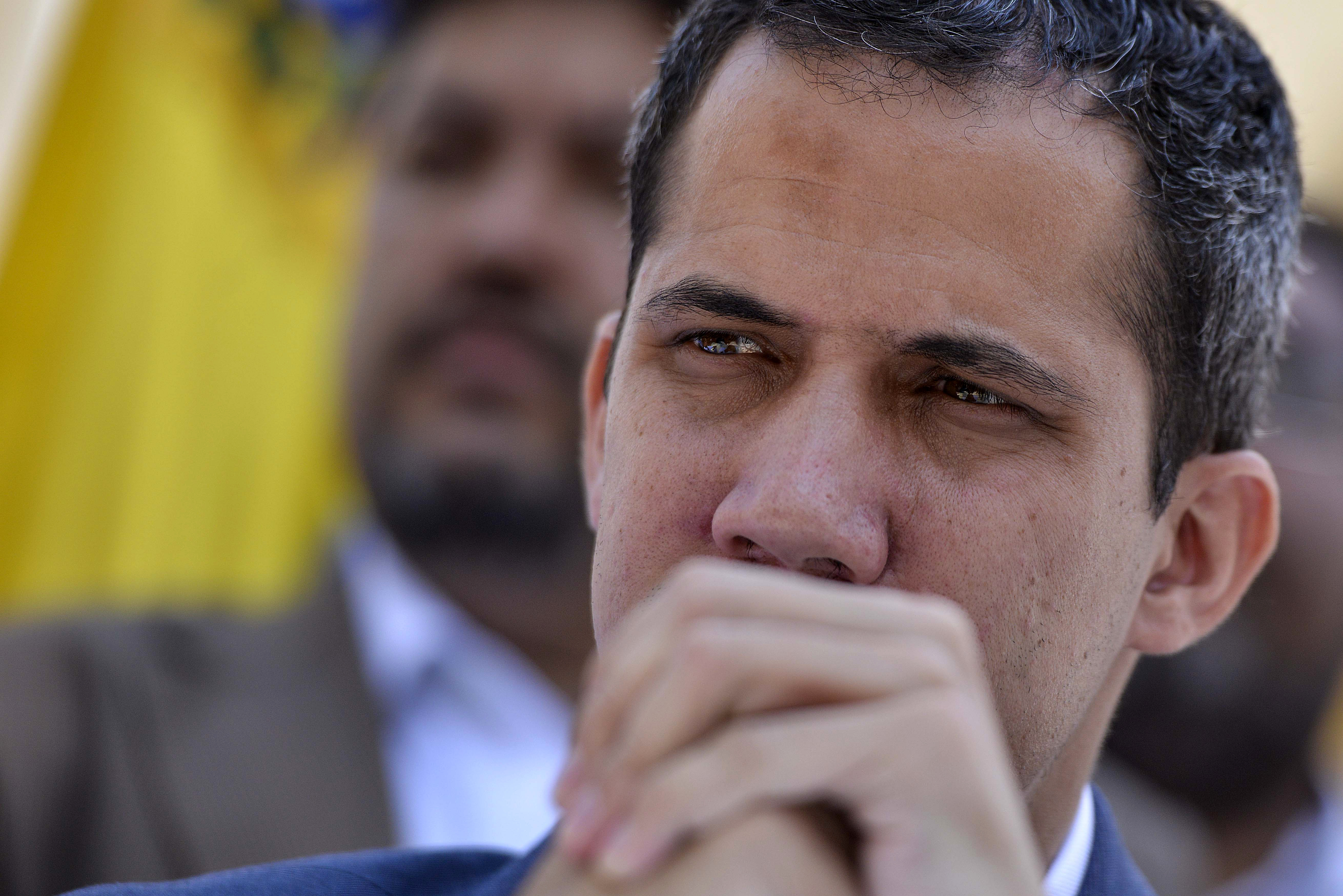 Hubo gente que falló en levantamiento militar en Caracas: Juan Guaidó