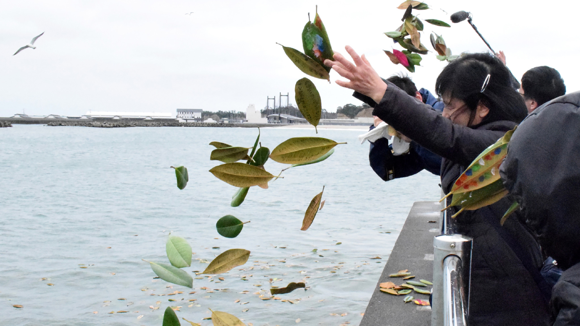 Japón conmemora el desastre de Fukushima - 000-1eg9mh-1