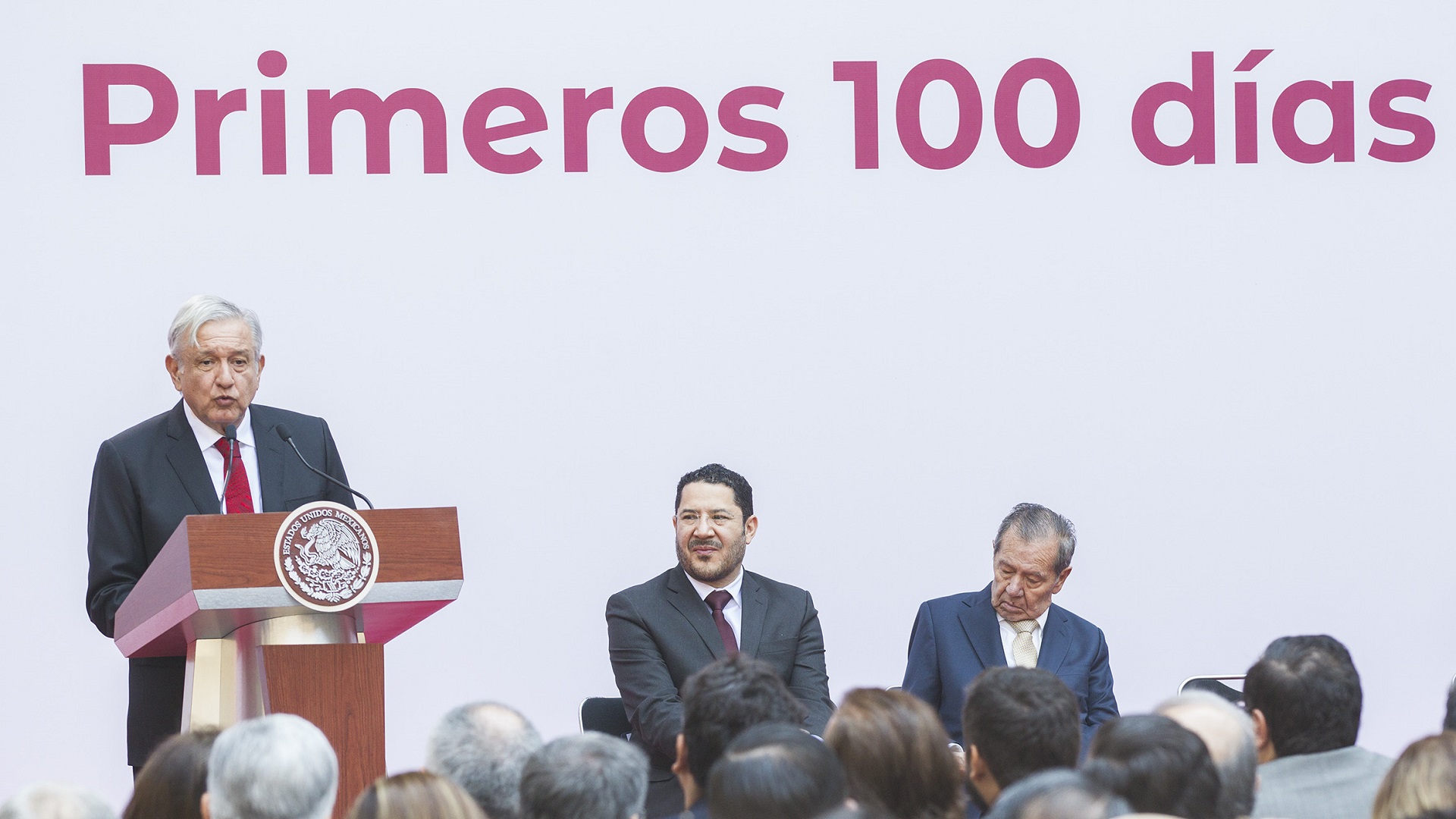 Adversarios “se quedarán con las ganas” de una recesión: AMLO