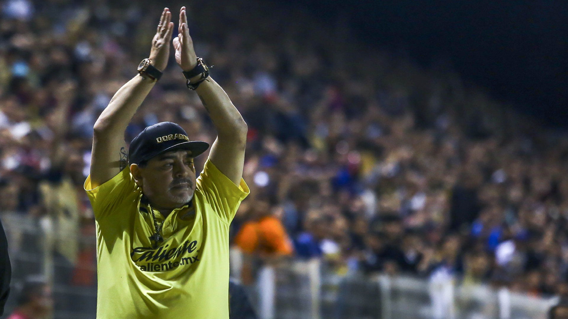 Maradona critica a argentinos que podrían jugar con otras selecciones