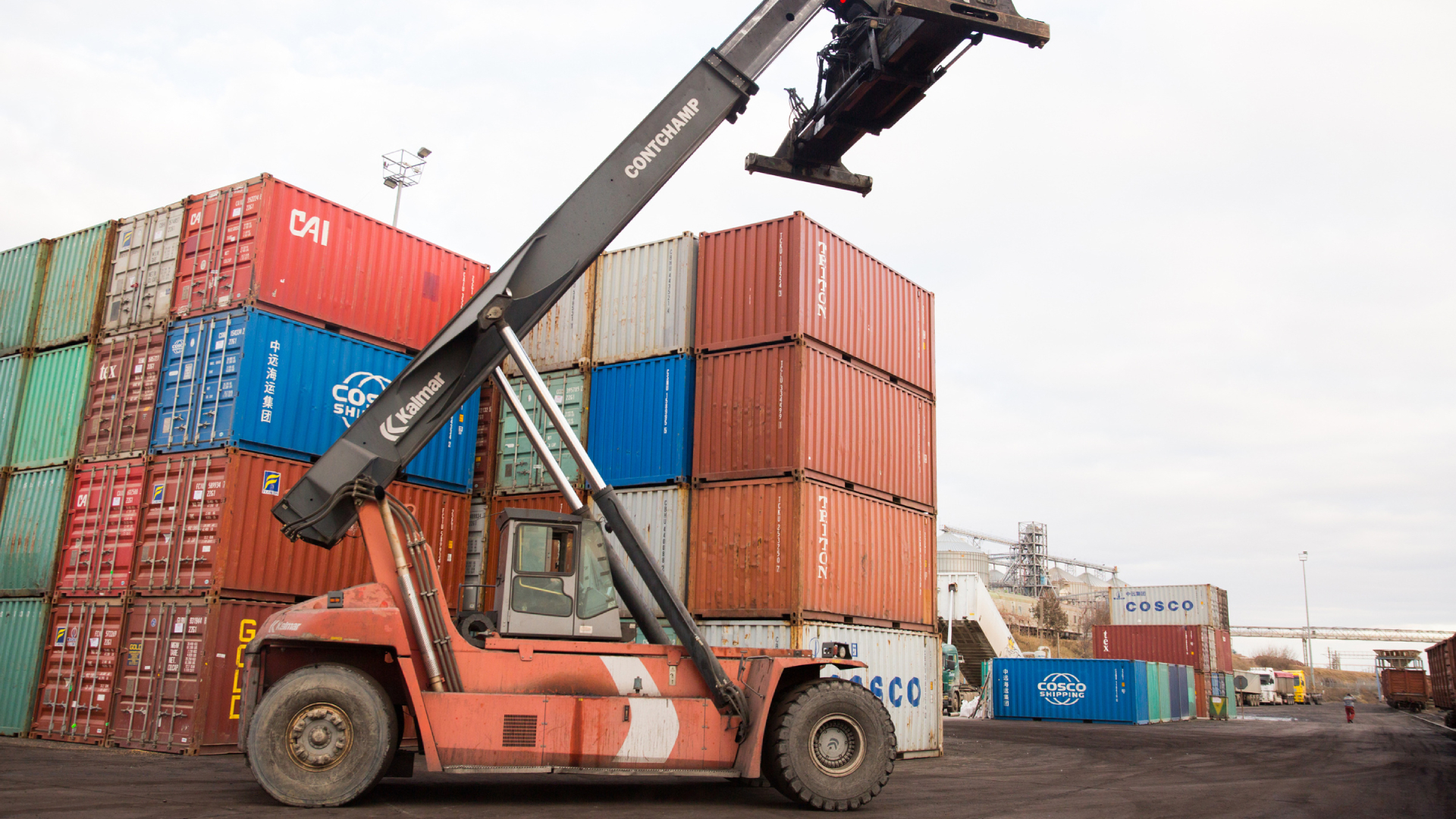 Déficit comercial de México se disparó hasta los 26 mil 421 mdd en 2022 Déficit comercial de México se disparó hasta los 26 mil 421 mdd en 2022