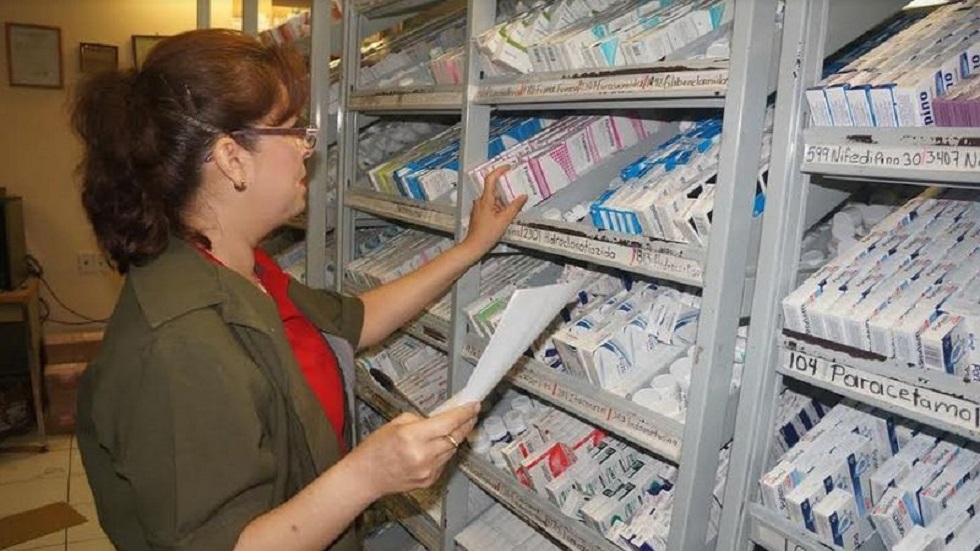 Gobierno no investigará a empresas que acaparan ventas de medicamentos