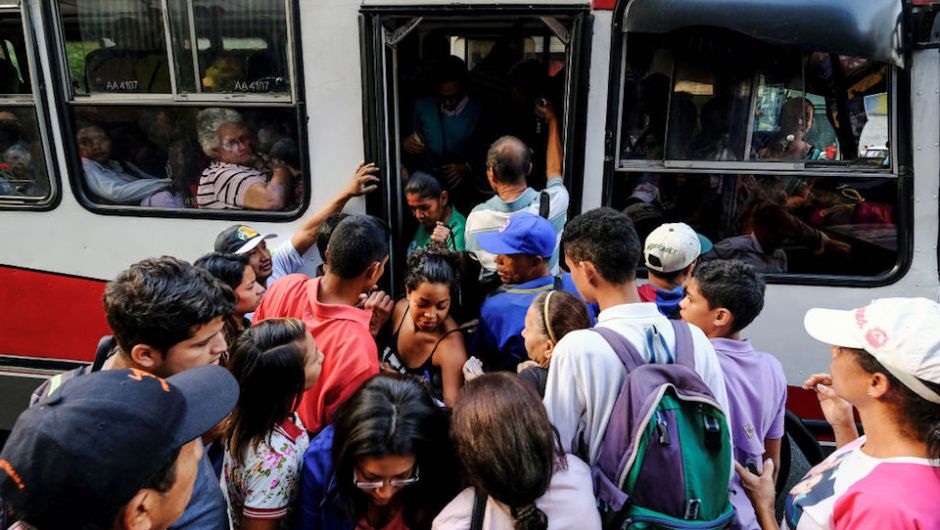 Apagón masivo mantiene paralizada a Venezuela - apagon-venezuela-2