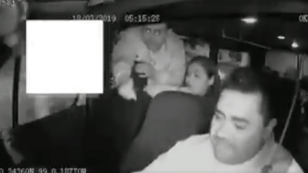 Detienen en Ecatepec a sujeto que lanzó granada en combi