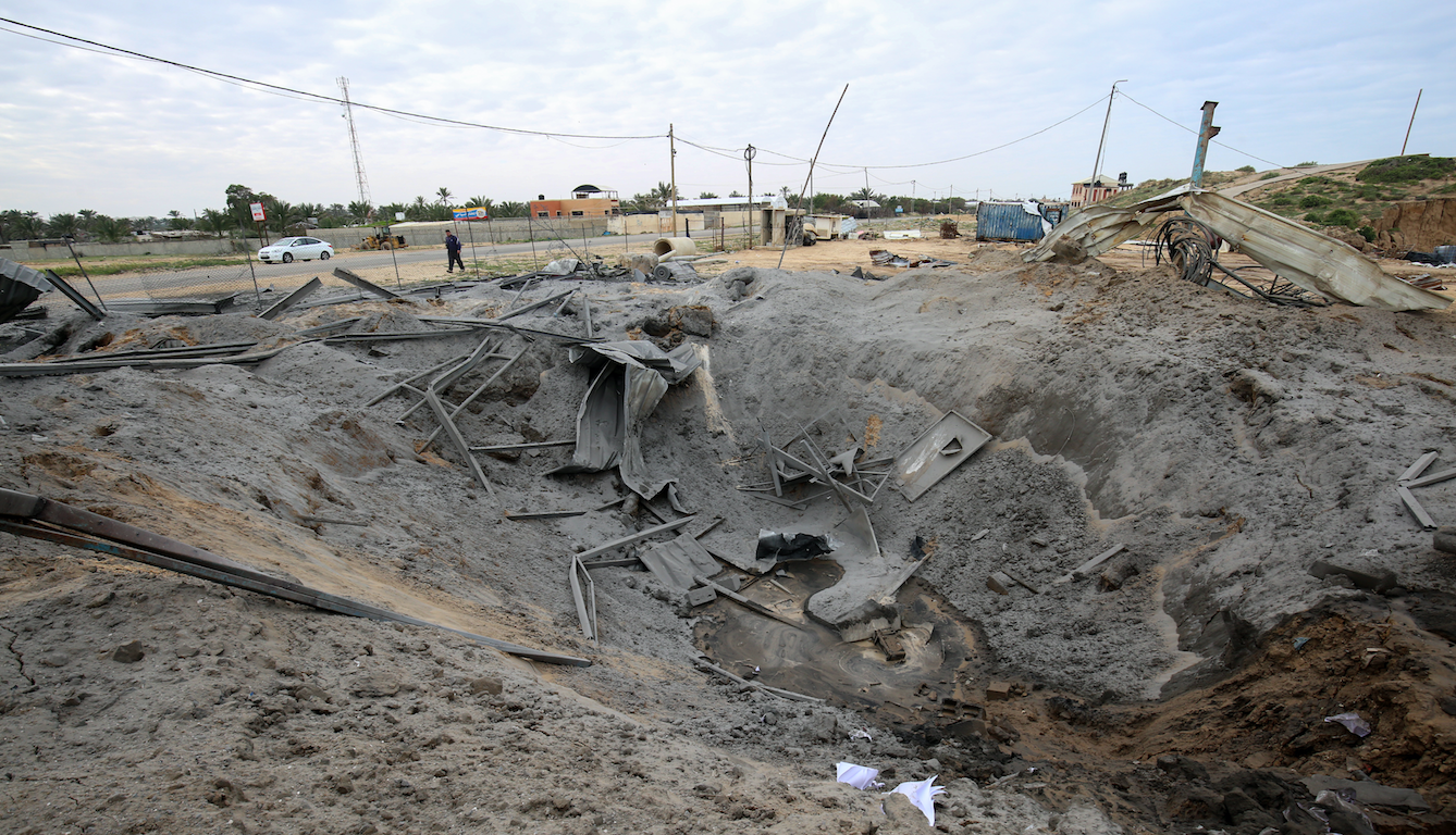 Israel bombardea Gaza luego de disparos de cohetes hacia Tel Aviv