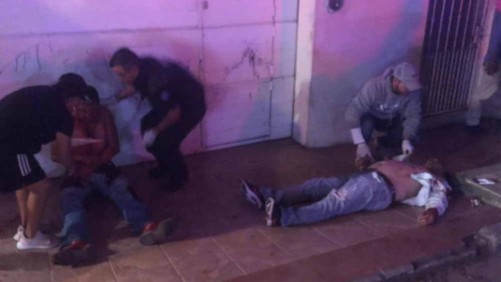 Ataque armado deja al menos un muerto y siete heridos en Xalapa Ataque armado deja al menos un muerto y siete heridos en Xalapa