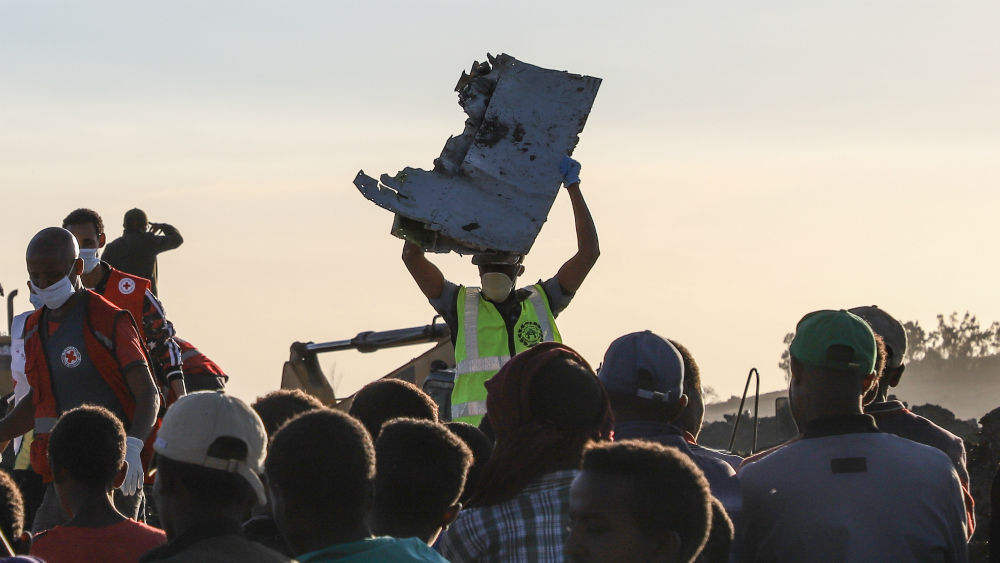 Trump y el presidente de Boeing hablaron sobre accidente del 737 MAX