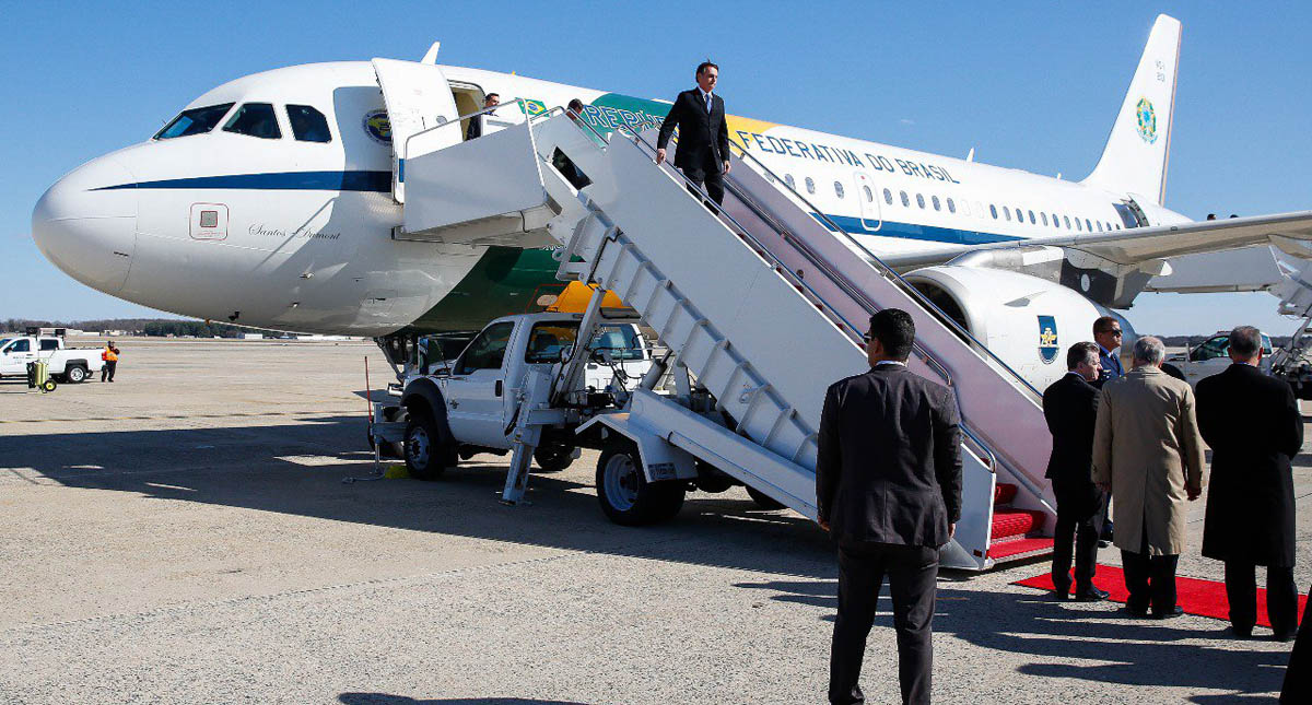 Trump recibe en la Casa Blanca a Jair Bolsonaro - bolsonaro-llegando-a-eeuu