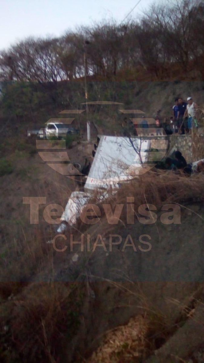 Mueren al menos 25 migrantes tras volcadura de camión en Chiapas - chiapas-accidente-migrantes-muertos-2