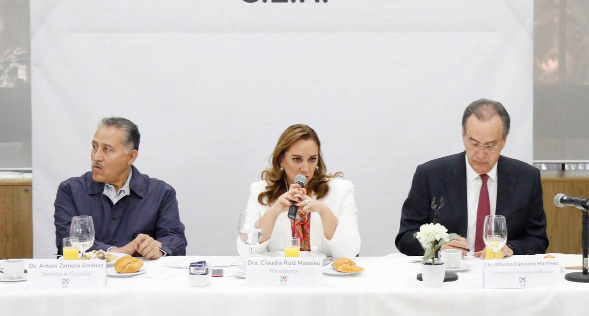 PRI pide a López Obrador detener abucheos a gobernadores PRI pide a López Obrador detener abucheos a gobernadores