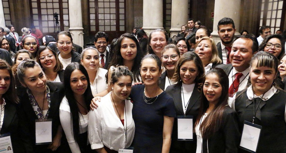 Claudia Sheinbaum pone en marcha ‘Abogadas de las Mujeres’