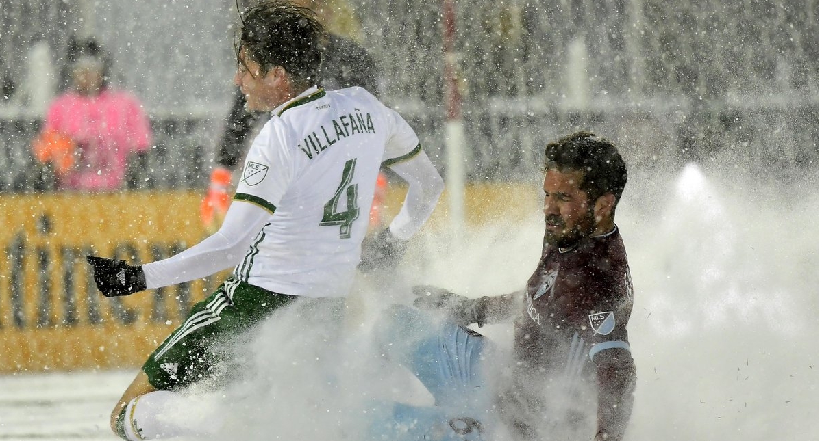 Colorado y Portland disputan el partido más frío de la MLS - colorado-portland-mls-partido-nieve-2