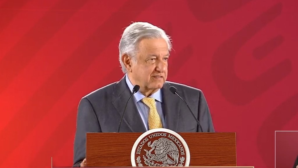 López Obrador pide solidaridad con las causas de las mujeres