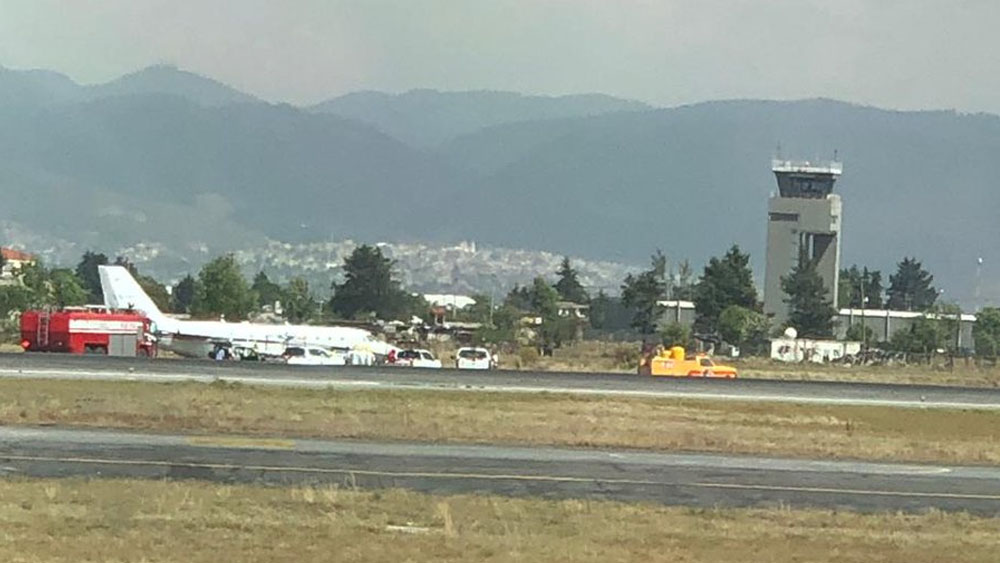 Cierran pista del aeropuerto de Toluca tras incidente