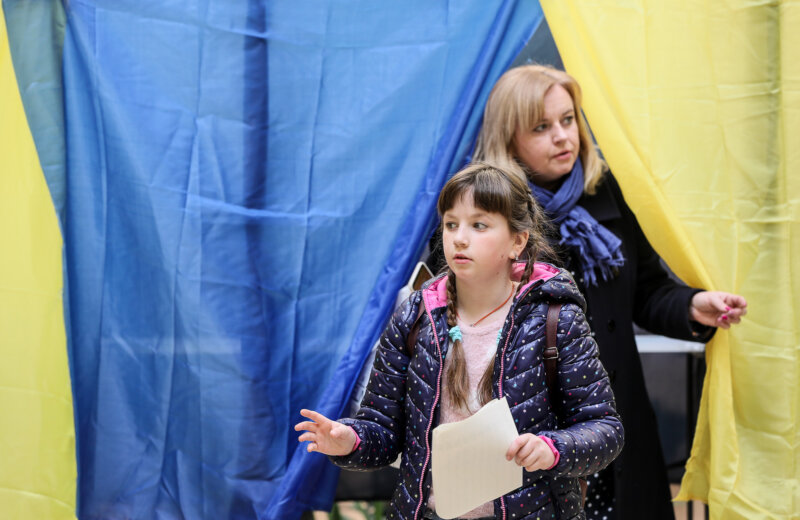 Un actor, el gran favorito en las presidenciales de Ucrania este domingo - elecciones-ucrania-domingo