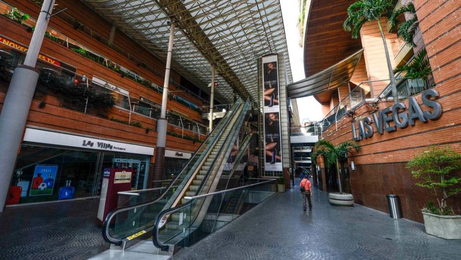 Apagón masivo mantiene paralizada a Venezuela - electricidad-venezuela