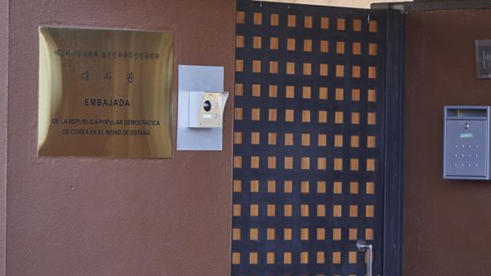 Disidentes norcoreanos habrían asaltado embajada en Madrid