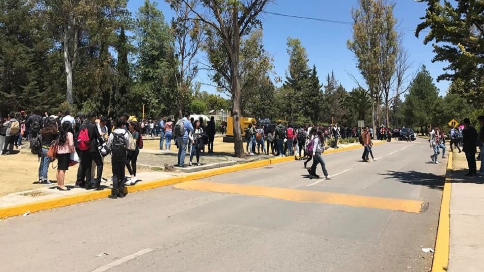 Amenaza de bomba provoca desalojo de FES Cuautitlán - fes-cuautitlan-campo-4