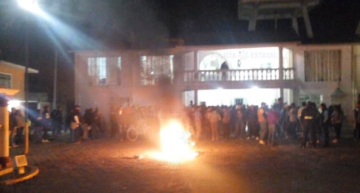 #Video Queman vivo a hombre por presunto intento de secuestro de niño