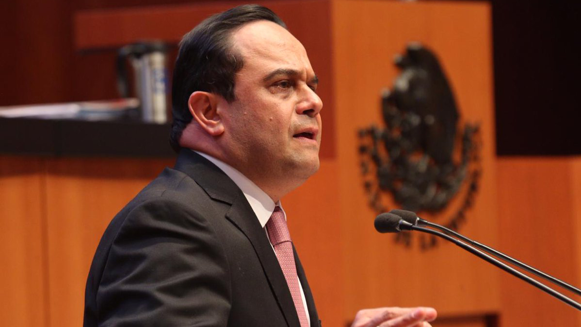 Descarta presidente del INAI renunciar al cargo