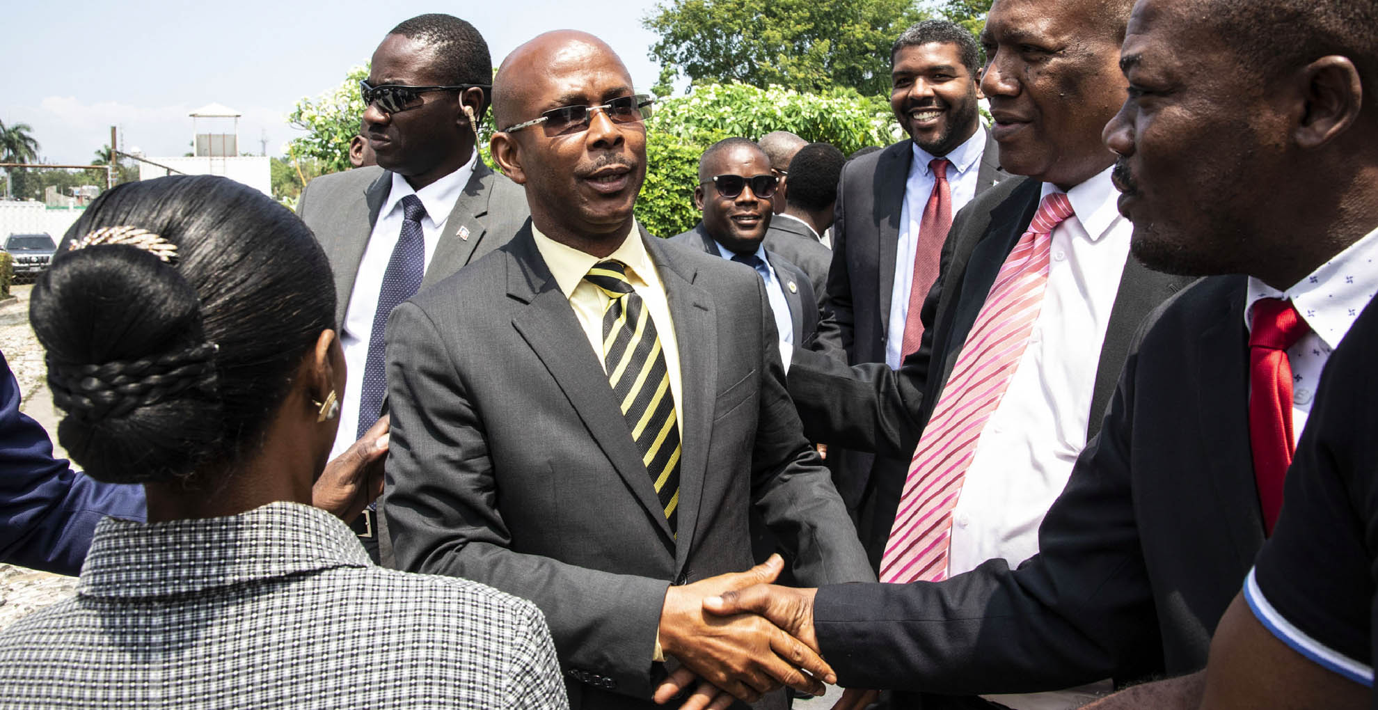 Asume el nuevo primer ministro de Haití en medio de crisis política