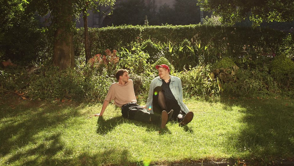 Mueren los dos miembros de Her's en accidente de tráfico - hers