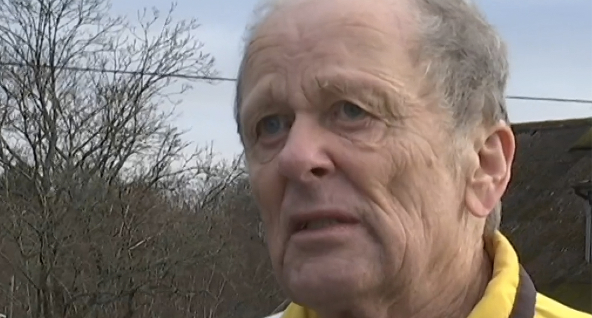 #Video Cazador dispara contra hombre al confundirlo con un ciervo - hombre-disparos