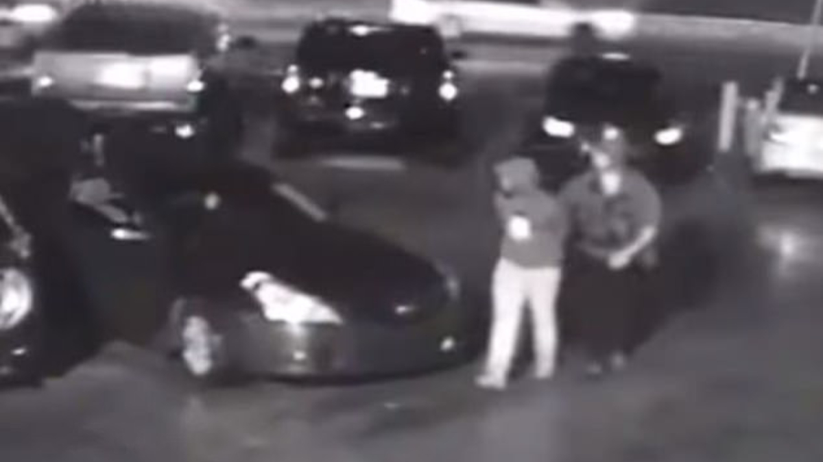 #Video Se hacen pasar por policías para secuestrar a mujer en Filadelfia