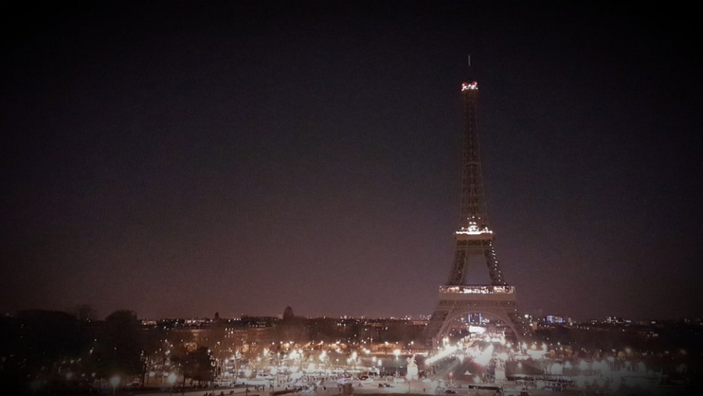 Las luces se apagan en el mundo por la Hora del Planeta