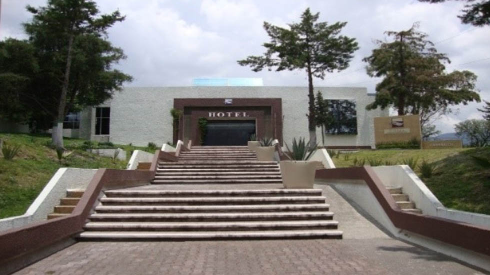 Investigan a Universidad de Hidalgo por posesión de hotel y gasolinera - hotel-universitario