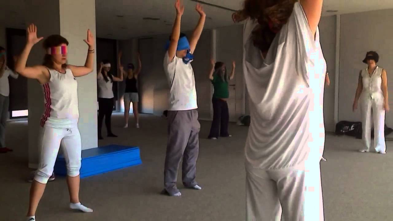 Sana tus emociones a través de la meditación dinámica de Osho