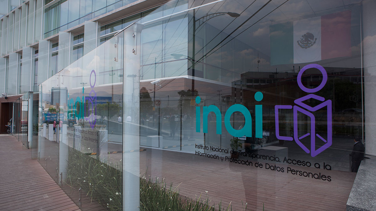 Inai ordena a la FGR informar avances de investigación de Pegasus