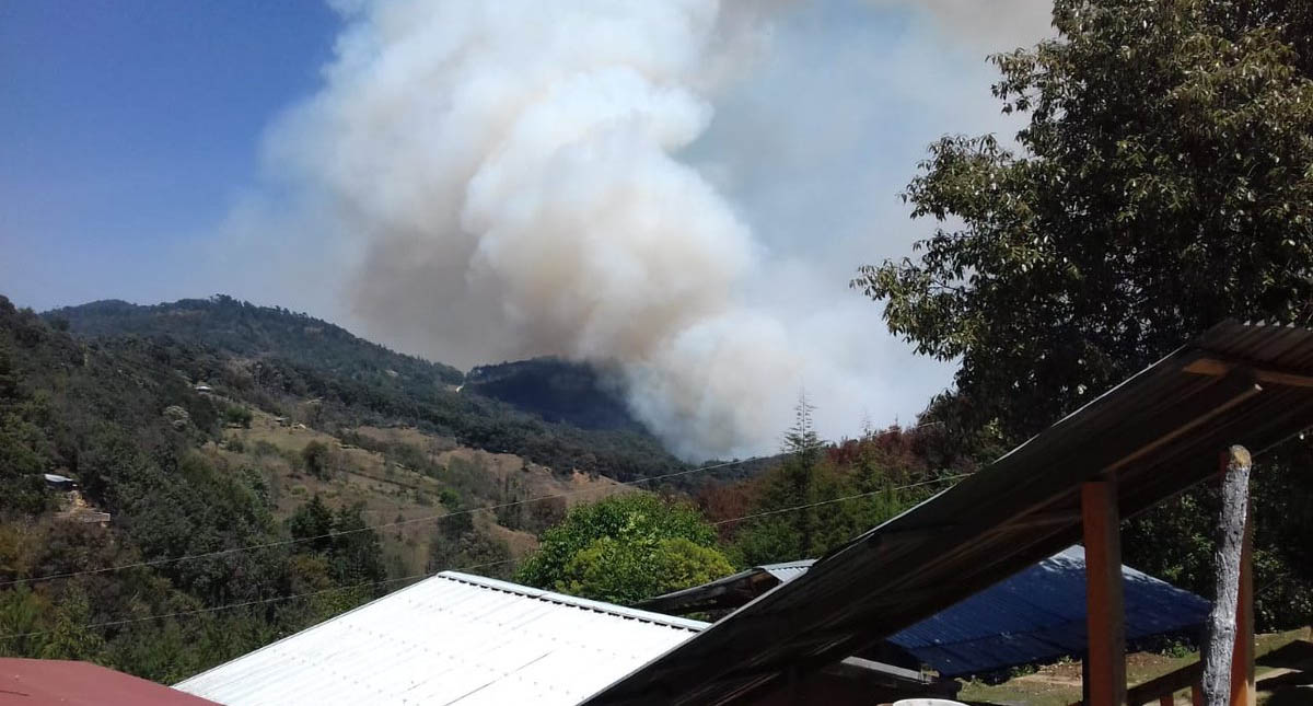 Incendio en sierra de Veracruz deja al menos un muerto