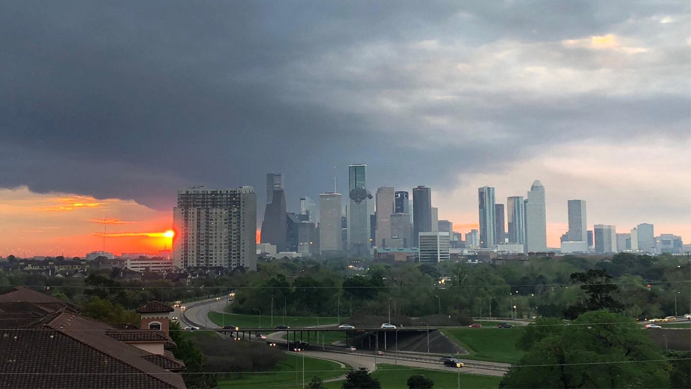 Se intensifica incendio en planta química de Texas - incendio-texas