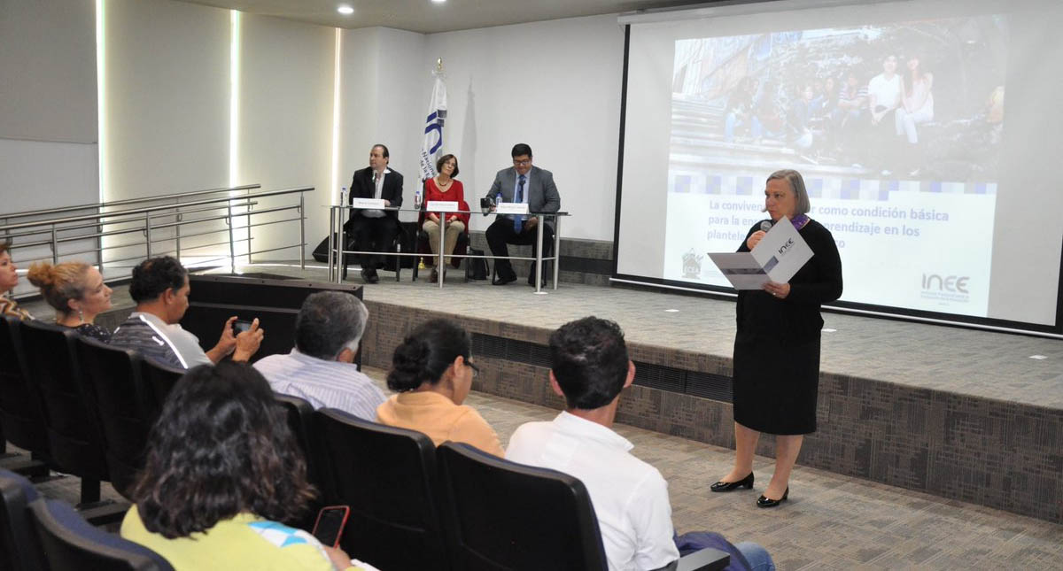 Evaluación es necesaria para mejorar la educación: INEE
