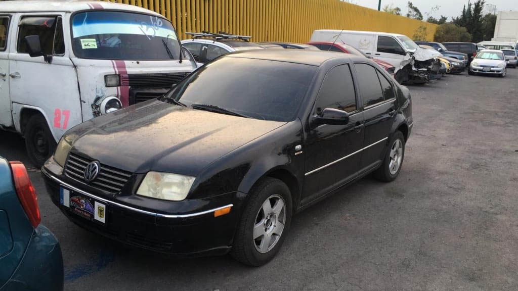 Estudiantes de FES Zaragoza retienen a policías que asaltaban a joven - iztapalapa-policias-detenidos-fes-zaragoza-2