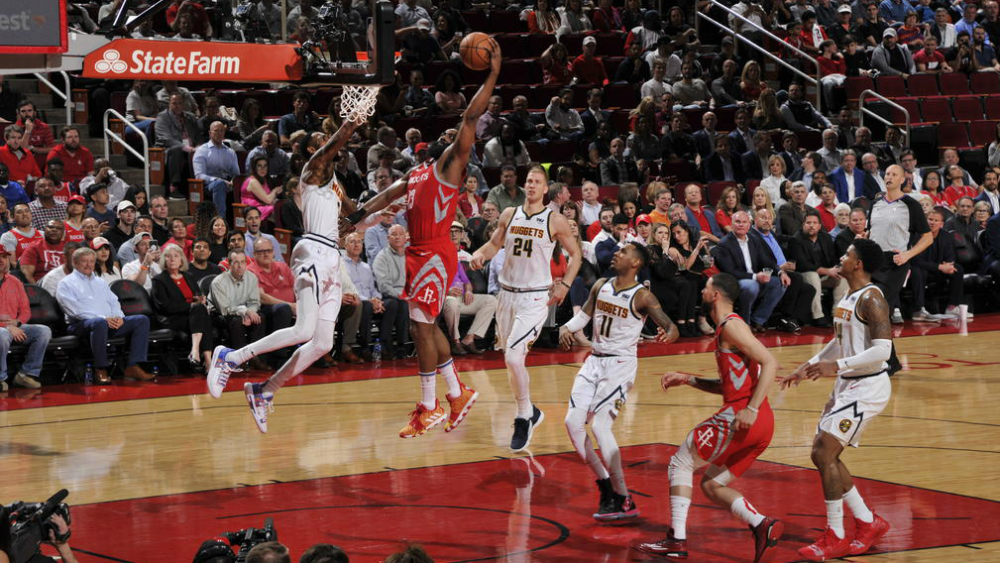 Harden aplasta a Nuggets; Spurs vencen a Cavs en noche histórica para Ginóbili Harden aplasta a Nuggets; Spurs vencen a Cavs en noche histórica para Ginóbili