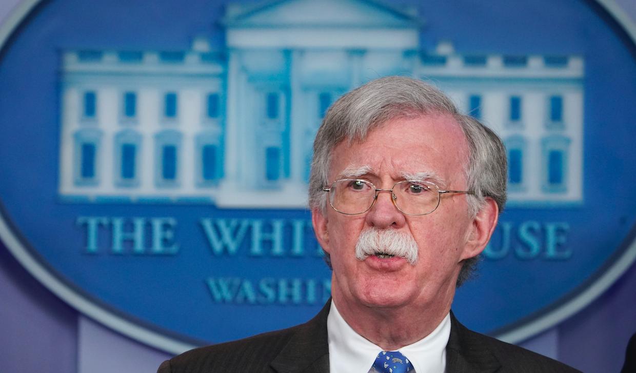 EE.UU. busca coalición amplia para reemplazar a Maduro: Bolton