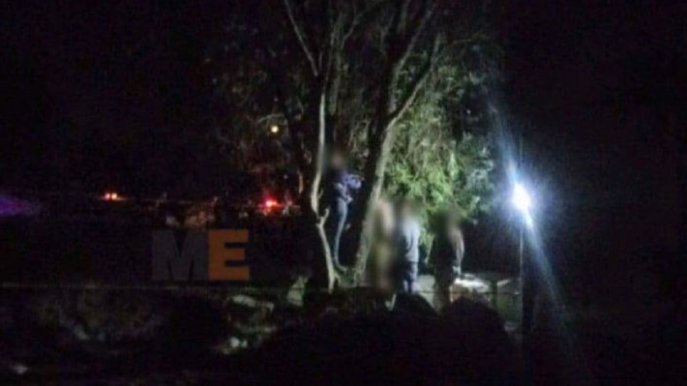 Presumen suicidio de tres jóvenes por 'Reto del Ahorcado' - joven-ahorcado-en-arbol-de-la-colonia-obrera-de-michoacan
