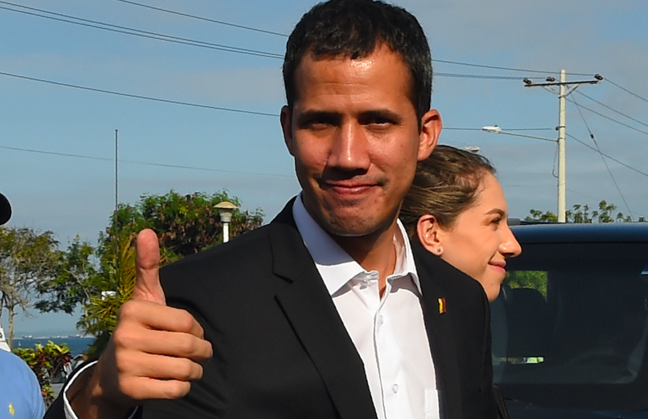 Juan Guaidó convoca a manifestaciones este lunes - juan-guaido-en-ecuador