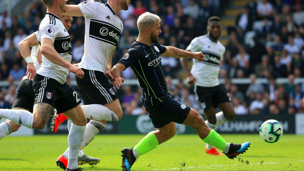 Manchester City recupera liderato en la Premier tras derrotar al Fulham