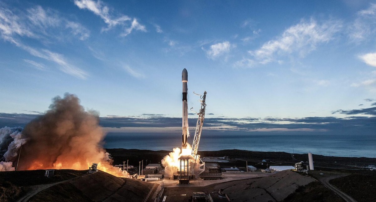 Sonda israelí rumbo a la Luna envía 'selfie' con la Tierra - lanzamiento-de-la-sonda-israeli-desde-cabo-canaveral